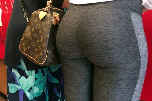 717-prev-Asian-candid-yoga pants-booty-creepshot-video-hd-public-beautiful-ass-curves