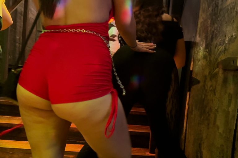 Mexican Girl Cheeky thum